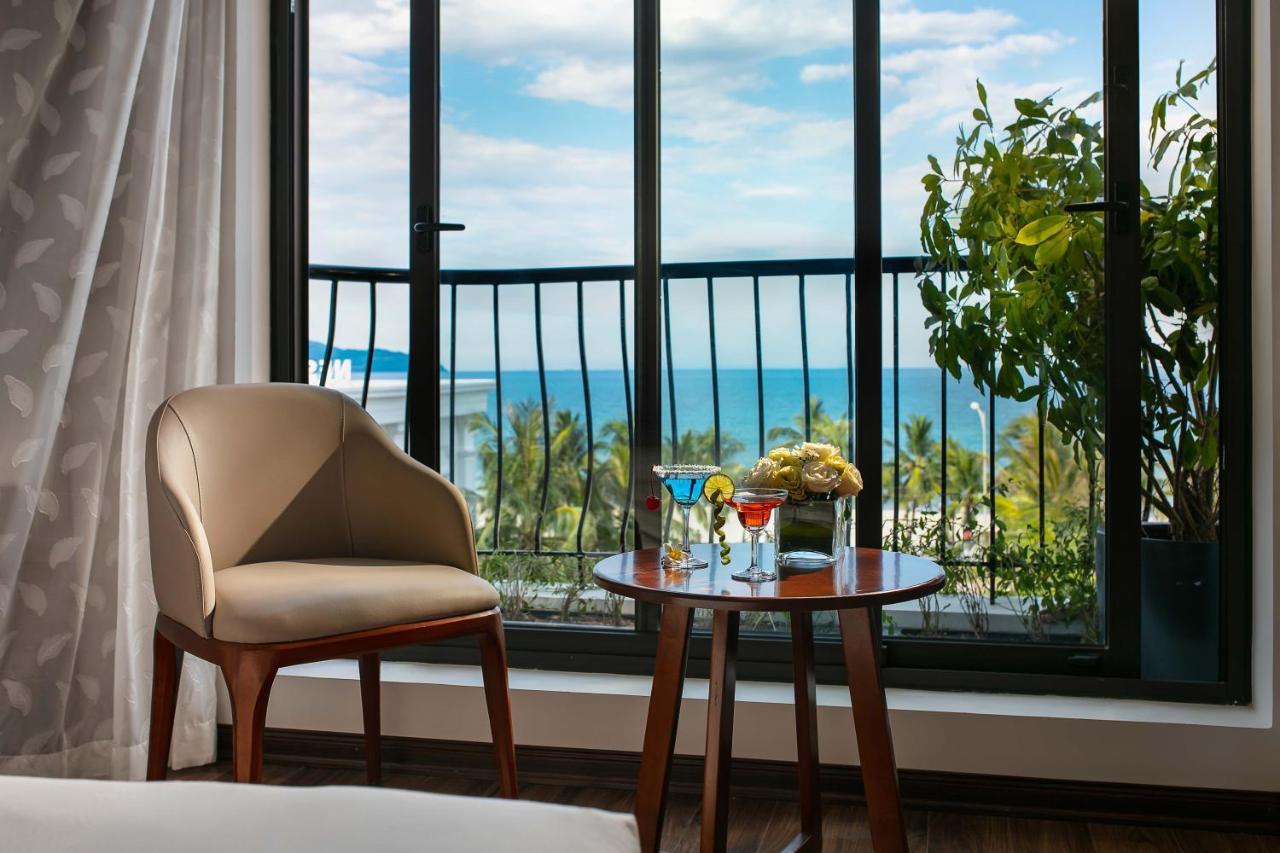 Nesta Hotel Дананг Екстер'єр фото