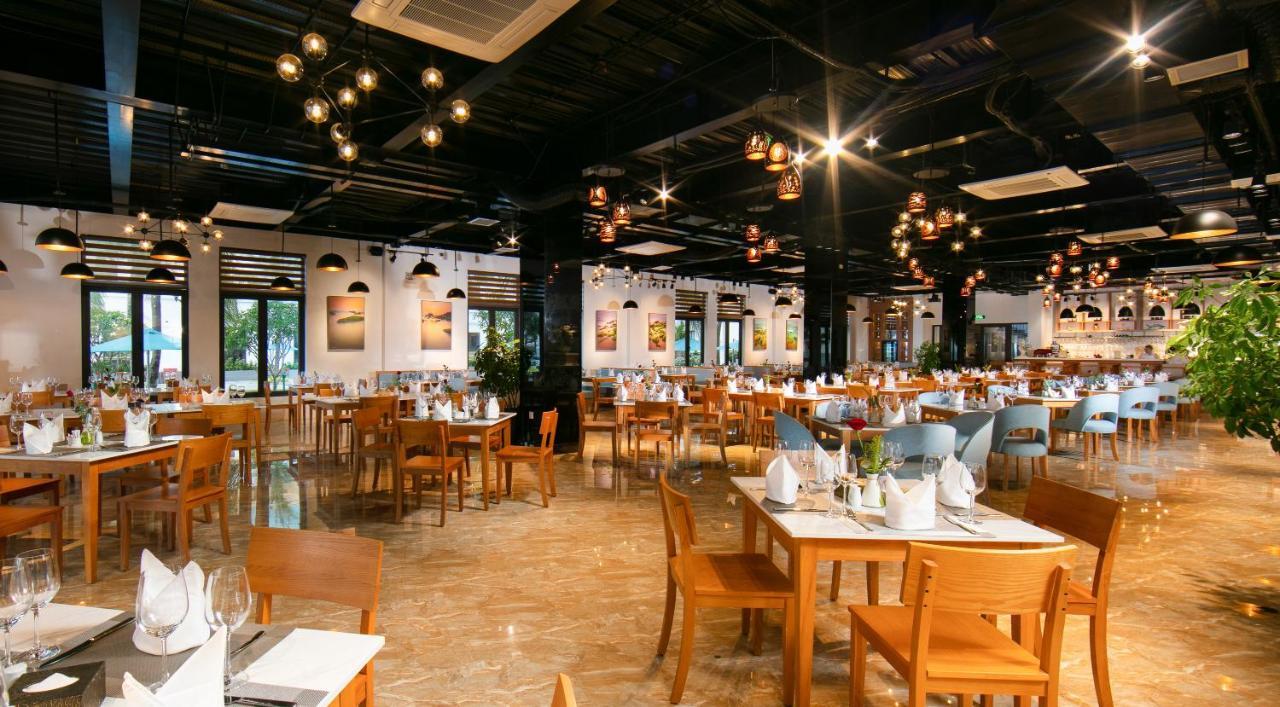 Nesta Hotel Дананг Екстер'єр фото