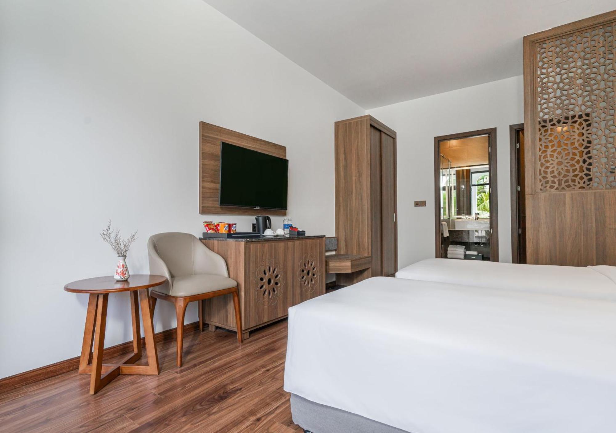 Nesta Hotel Дананг Екстер'єр фото