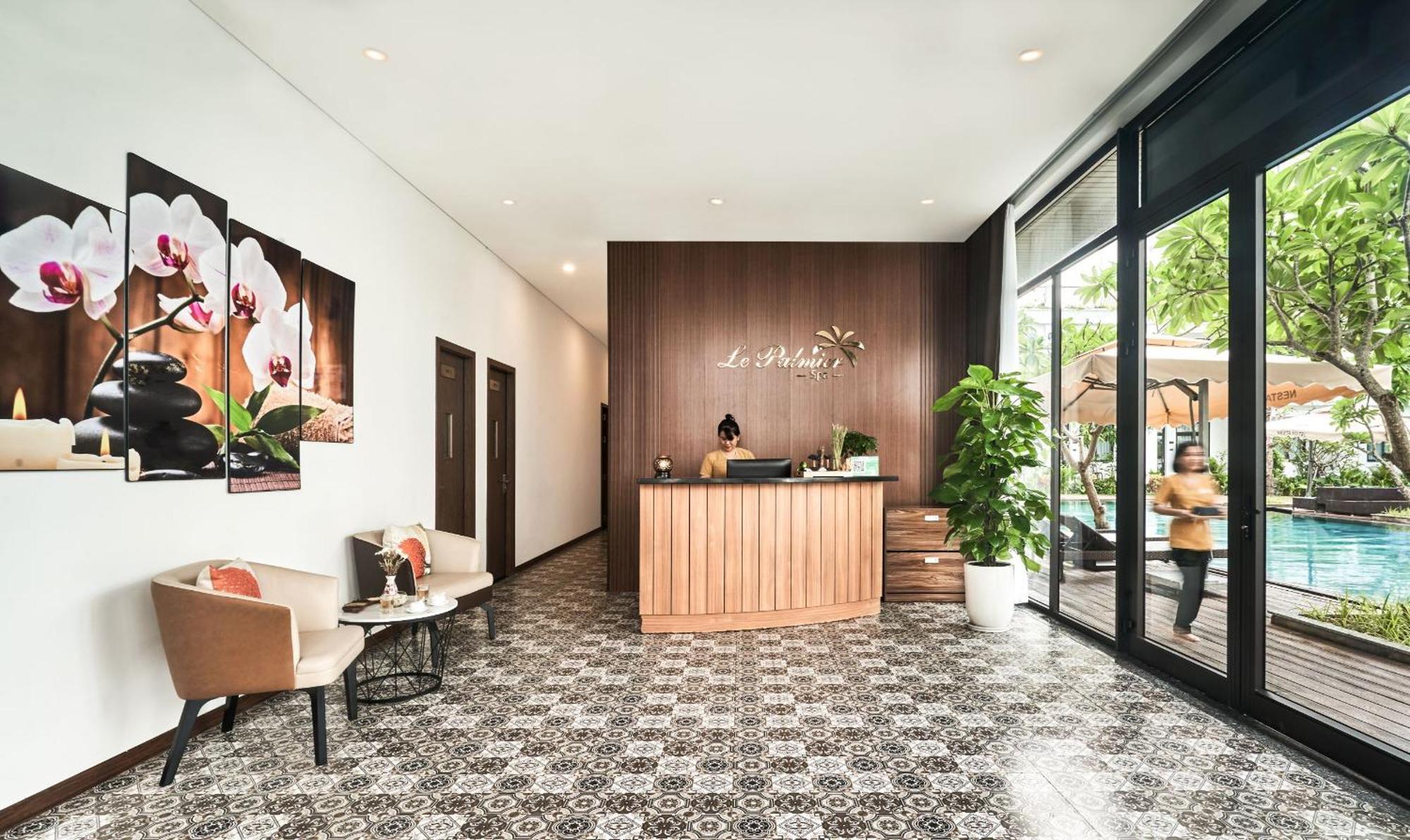Nesta Hotel Дананг Екстер'єр фото