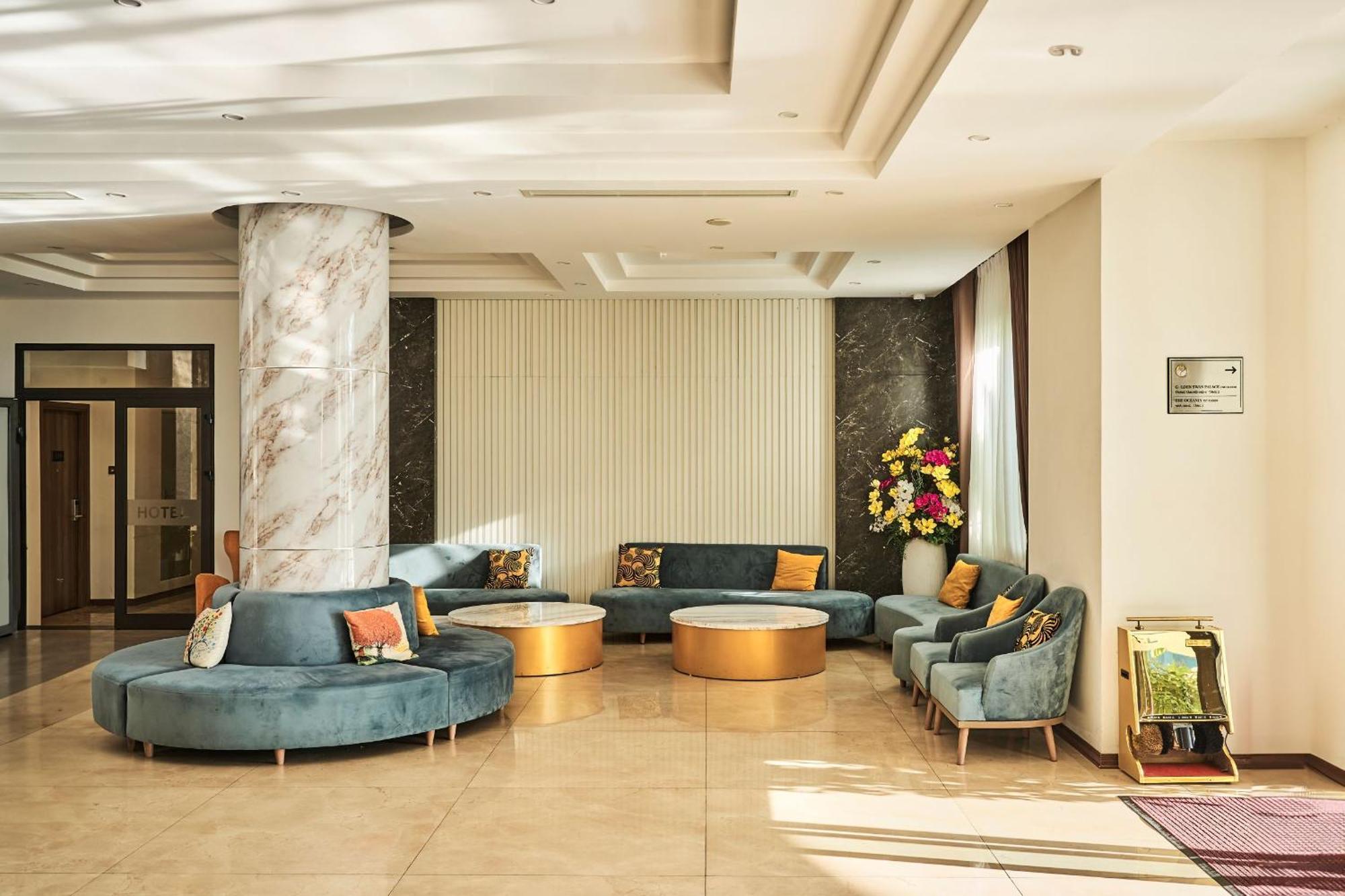 Nesta Hotel Дананг Екстер'єр фото